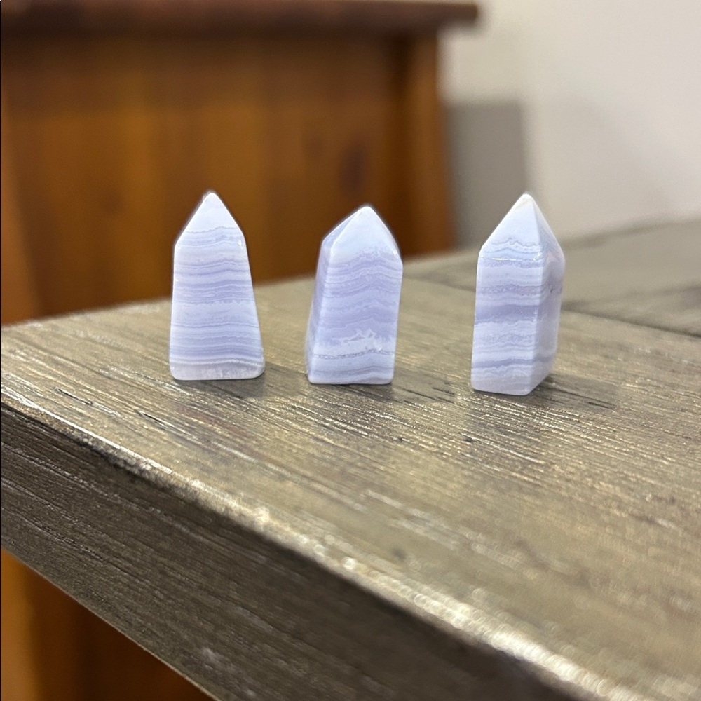 Mini Blue Lace Agate Point Tower - priced PER tower - Picture 4 of 7